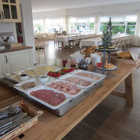 Отель Lisboa 3*